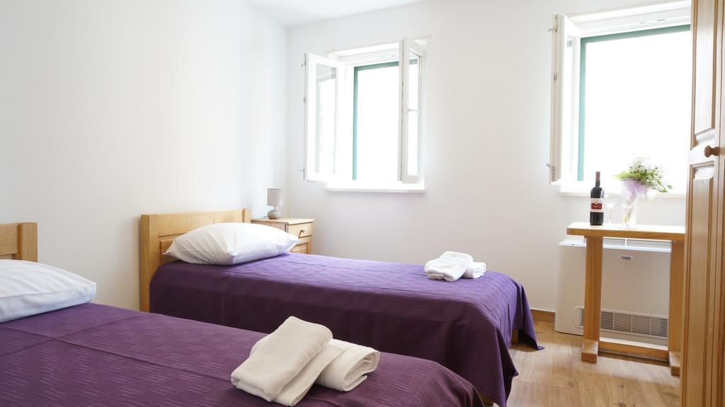 Guest House Jere Old Town ロゴズニッツァ 部屋 写真